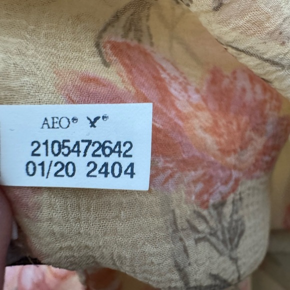 AMERICAN EAGLE Flowy Floral Chiffon Open Front Kimono Yellows Cover-Up Cardigan - Picture 12 of 12